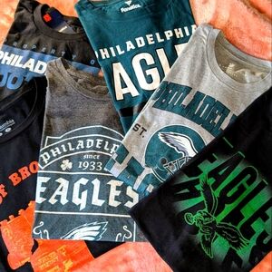 Big Bundle Of Philadelphia Eagles Graphic T-Shirts Junk Food 7 Shirts WoW!